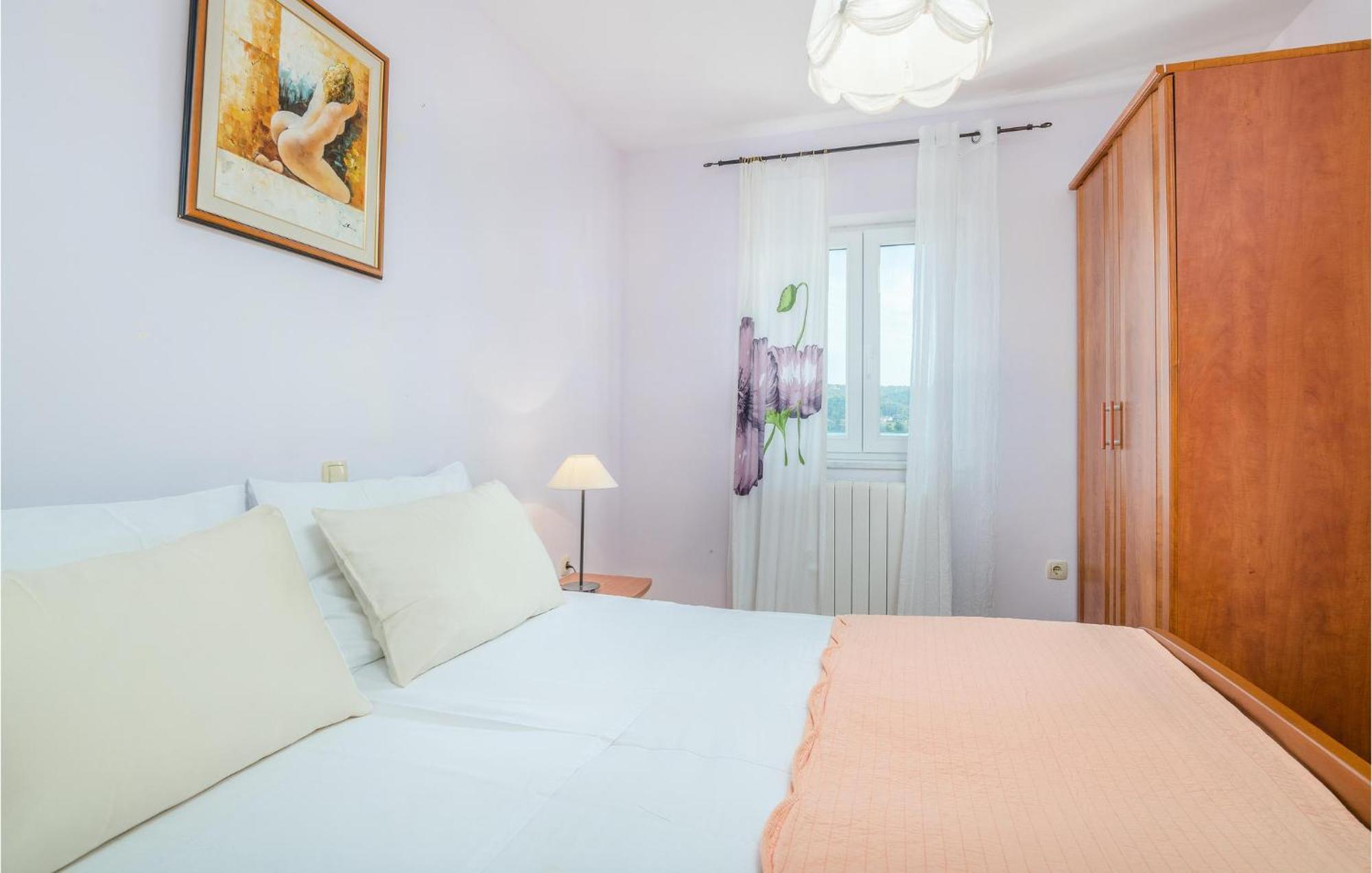 Gorgeous Apartment In Cizici With House Sea View Kültér fotó