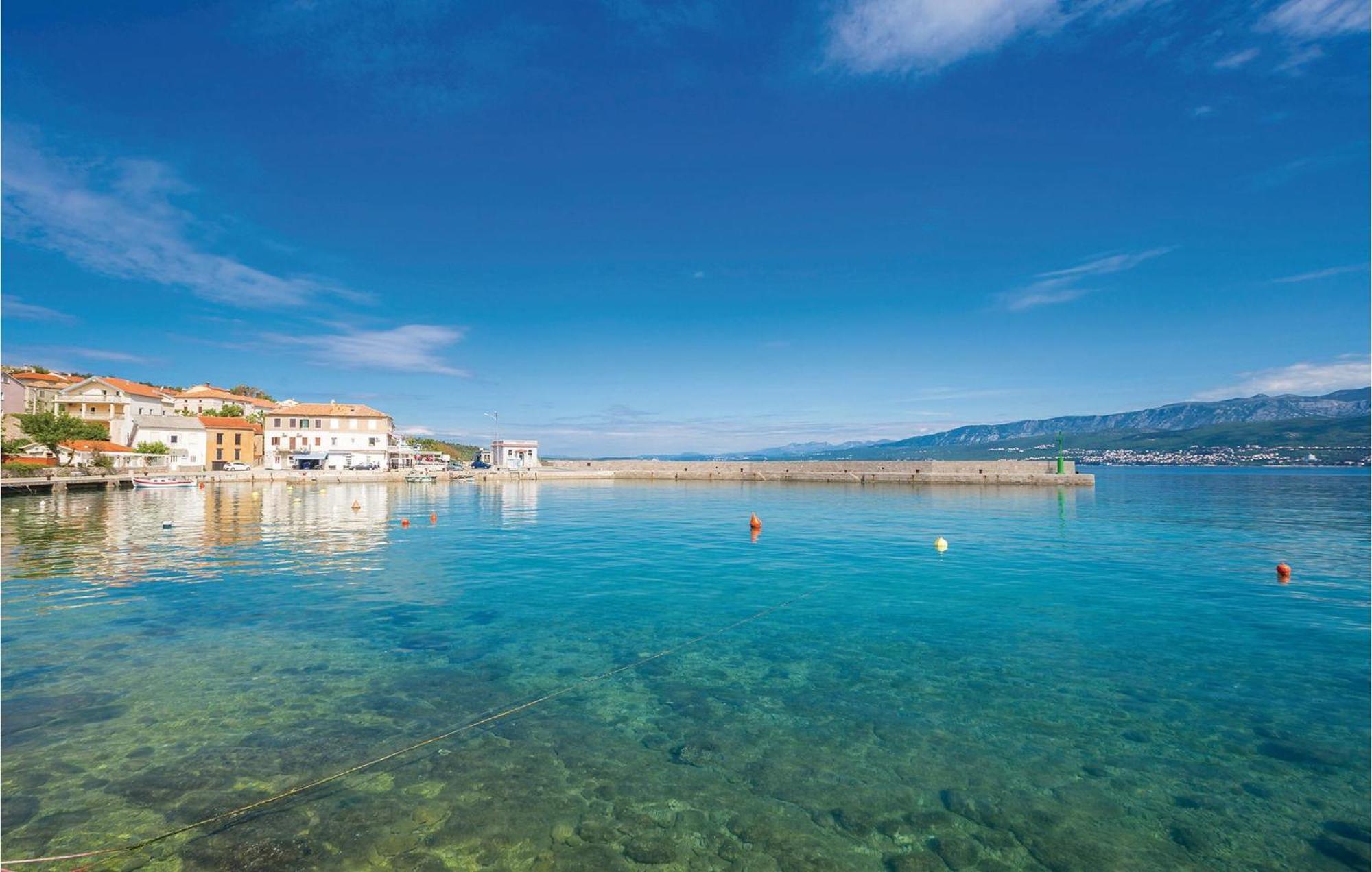 Gorgeous Apartment In Cizici With House Sea View Kültér fotó