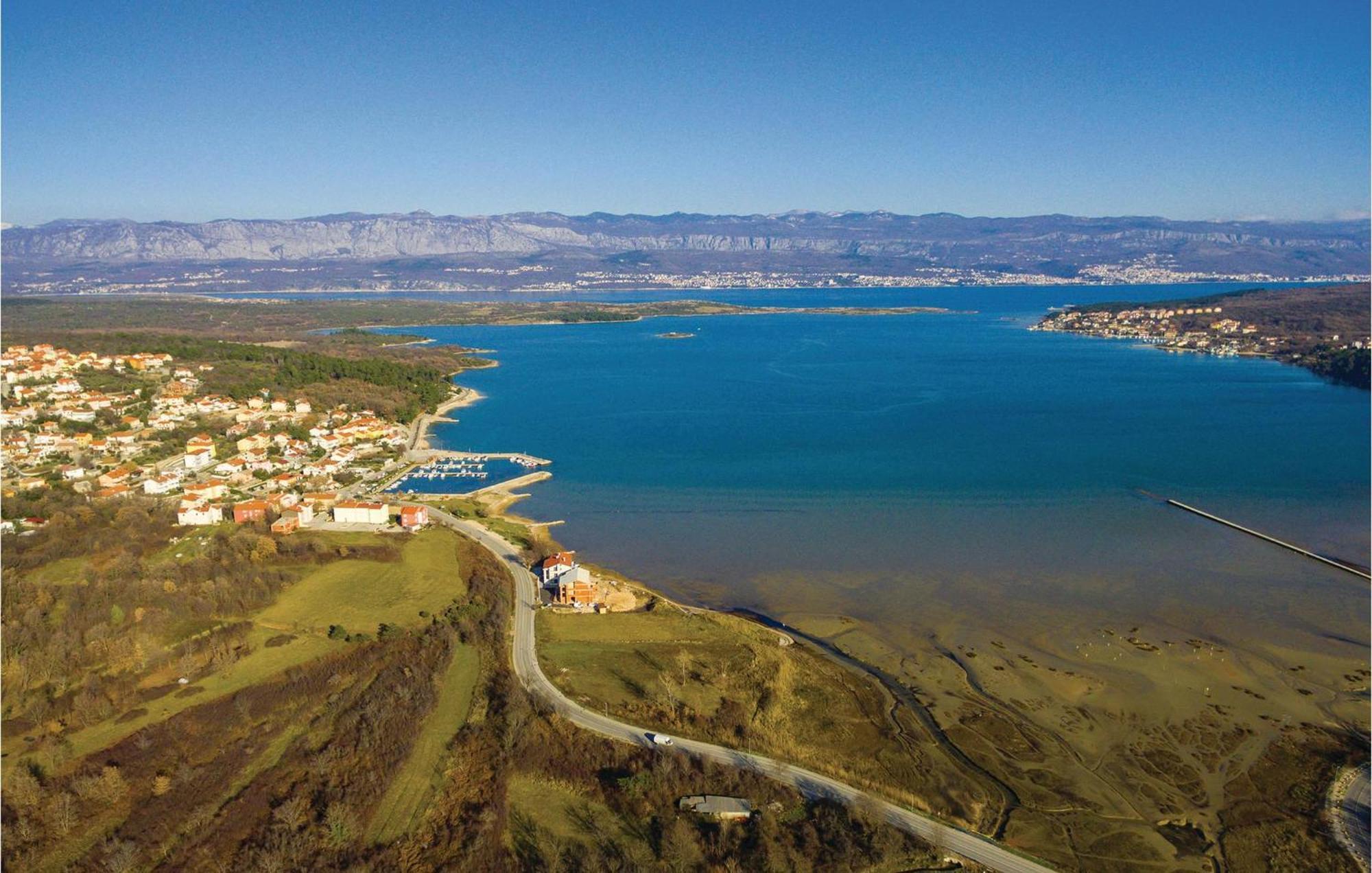 Gorgeous Apartment In Cizici With House Sea View Kültér fotó