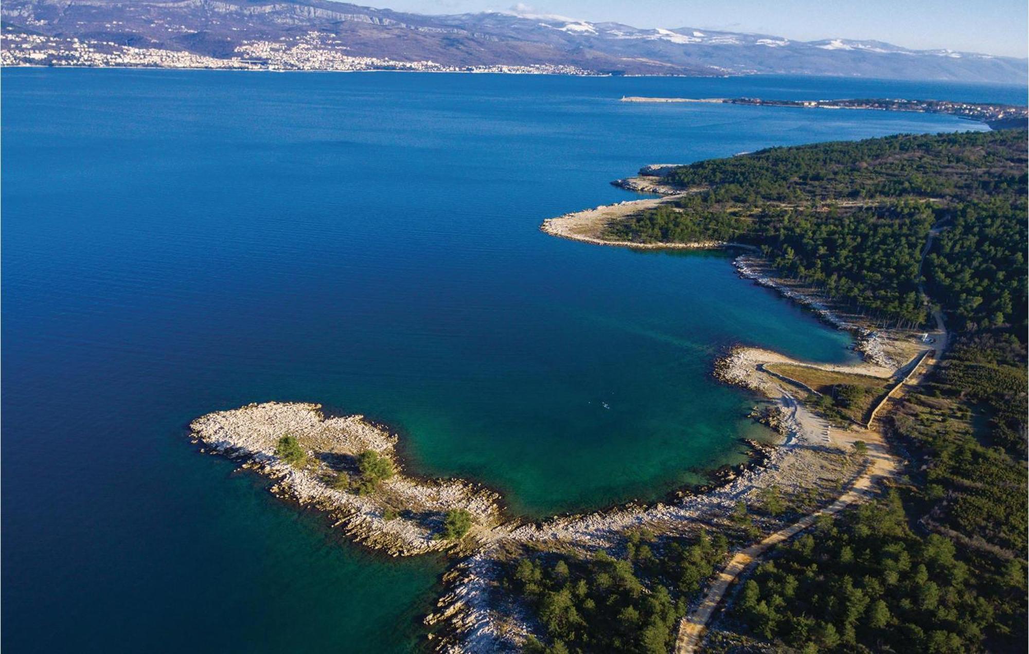 Gorgeous Apartment In Cizici With House Sea View Kültér fotó